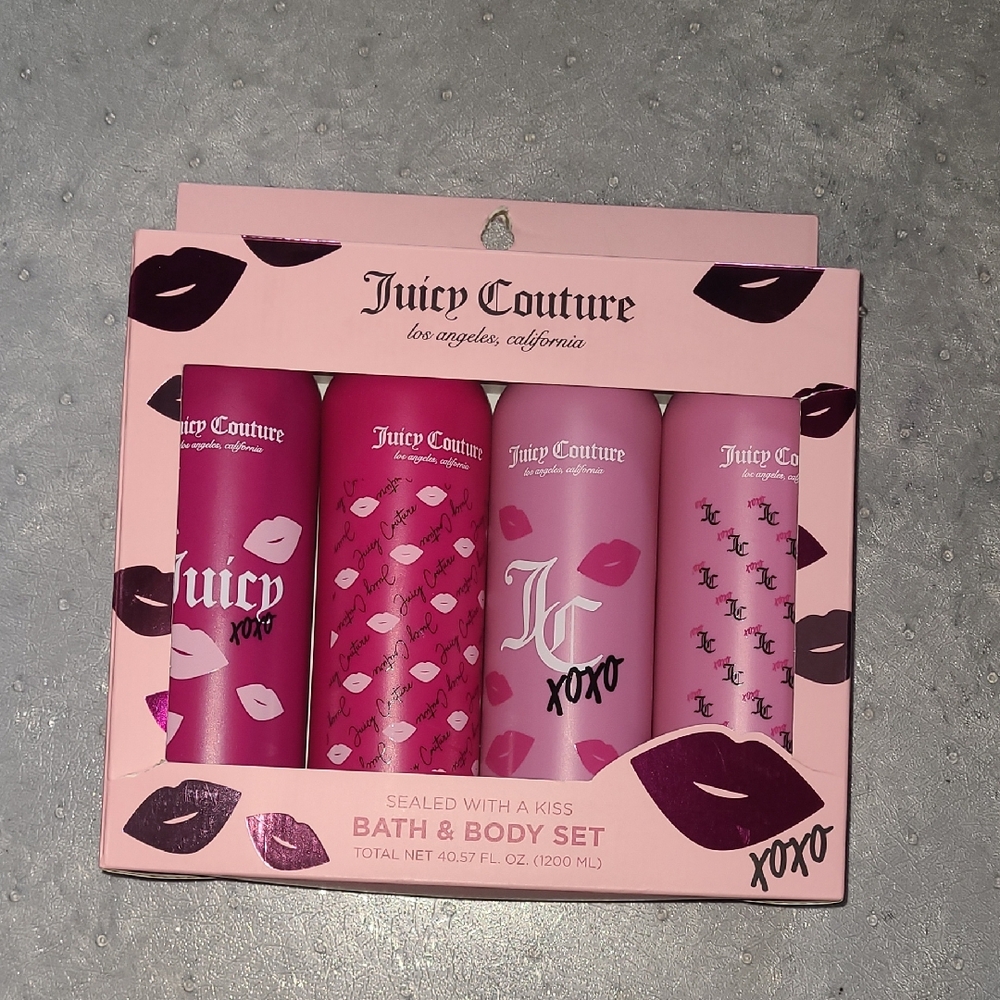 Juicy Couture Bath & Body Set - Pink and Red
